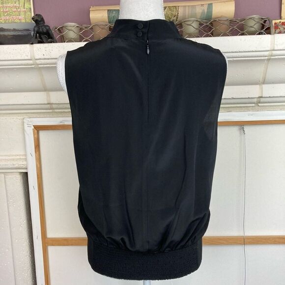 FRAME BNWT pure silk sexy high neck button with cutout neckline silk blouse🦋 - Picture 3 of 9